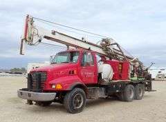 M-700 1998 Ford Louisville Truck W/Simco 7000 Well Drilling Rig