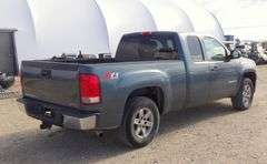 M-1288  2007 GMC Sierra 1500 Pickup