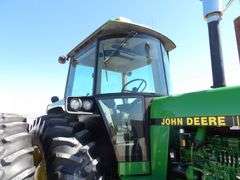 M-1252 John Deere 4955 MFWD Tractor
