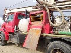 M-700 1998 Ford Louisville Truck W/Simco 7000 Well Drilling Rig