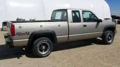 M-465  1998 Chevy 1500 Pickup