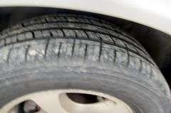 M-1058  2000 Nissan Quest SE Van