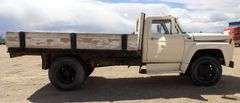 M-910  1977 Ford F600 Dump Truck