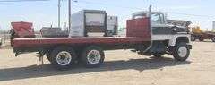 M-982  1974 Ford 9000 Flatbed Truck