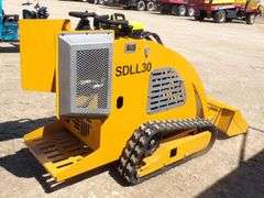 M-1157 SD Lanch SDLL30 Mini Skid Steer
