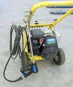M-524 Karcher Pressure Washer