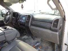 M-1139  2020 Ford F-250 XL Crew Cab Pickup