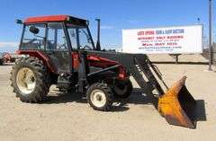 M-500  Zetor 4320 Tractor w/Loader