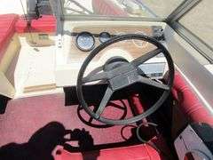 M-1170  1976 Glastron 14' Tri-Hull Model T-166 Boat