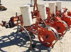 M-431 Corn Planter