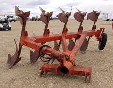M-365  Allis Chalmers Rollover Plow