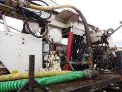M-700 1998 Ford Louisville Truck W/Simco 7000 Well Drilling Rig