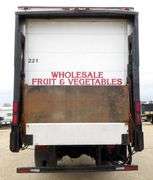 M-772 2005 Freightliner Reefer Truck