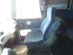 M-461  1995 Volvo GM Truck Tractor