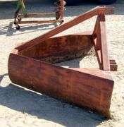 M-1324  3-Point Pivot Track Filler