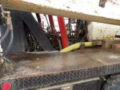 M-700 1998 Ford Louisville Truck W/Simco 7000 Well Drilling Rig