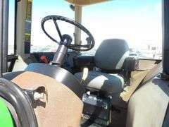 M-1252 John Deere 4955 MFWD Tractor