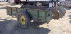 M-1059  John Deere 33 Compost Spreader