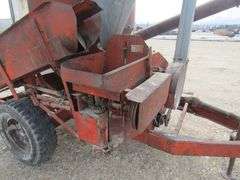 M-909  Farm Hand Grinder Mixer