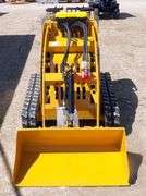 M-1157 SD Lanch SDLL30 Mini Skid Steer