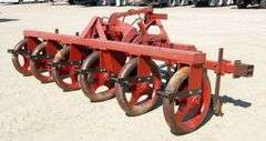 M-1326  3-Point 6 Row Hydraulic Corrugator