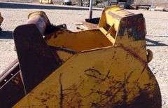 M-381  Backhoe Bucket