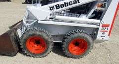M-1286 Bobcat 371 Skid Steer