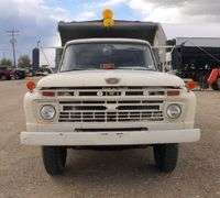 M-874 1966 Ford F600 Dump Truck
