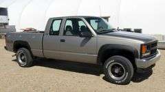 M-465  1998 Chevy 1500 Pickup