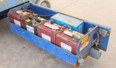 M-552  UpRight Scissor Lift