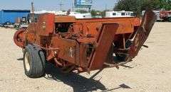 M-1011  International 445 Baler