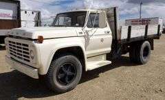 M-910  1977 Ford F600 Dump Truck