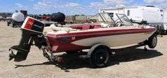 M-1170  1976 Glastron 14' Tri-Hull Model T-166 Boat