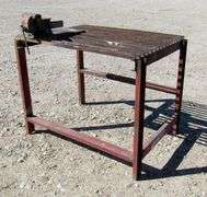 M-429  Welding Table w/Vise