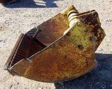 M-382  Backhoe Bucket