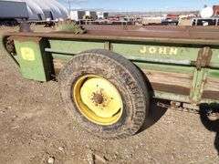 M-1059  John Deere 33 Compost Spreader