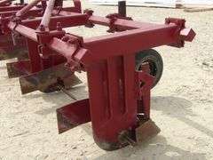 M-726 Cultivator