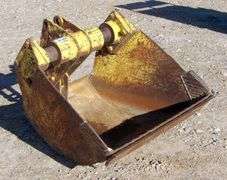 M-382  Backhoe Bucket