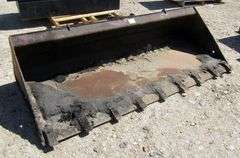 M-484  Skid Steer Bucket