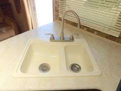M-1310 2015 Jayco Travel Trailer