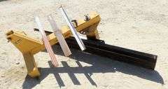 M-1336  3-Point Blade