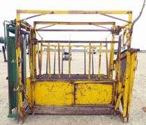 M-352  Squeeze Chute