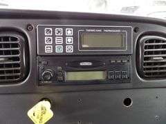 M-772 2005 Freightliner Reefer Truck
