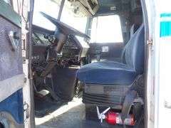 M-461  1995 Volvo GM Truck Tractor