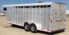 M-687  2008 Royal Competitor 4 Horse Aluminum Trailer