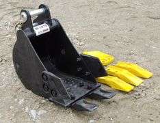M-1075  8" Mini Excavator Dig Bucket