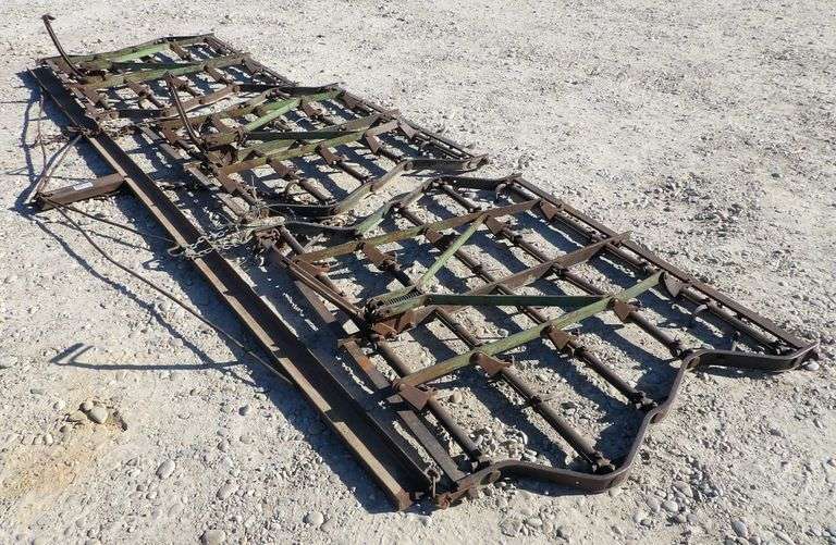 M-1402 3-Section Harrow W/Lead Bar