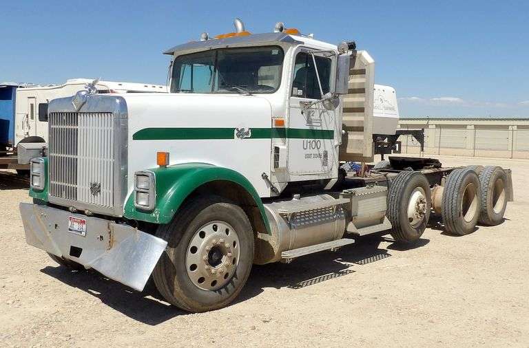M-1504 1999 International Eagle 9300 Truck Tractor