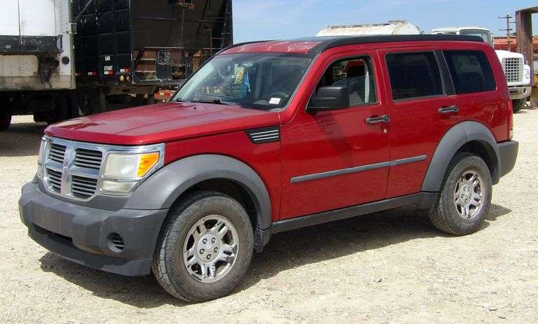 M-1526  2007 Dodge Nitro 4x4