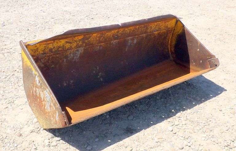 M-1453  Case Backhoe Bucket